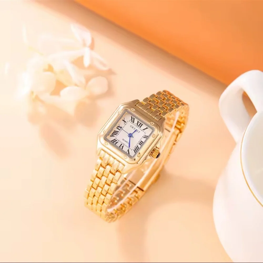 Panthere Classic Rectangle Stainless Steel Gold Watch